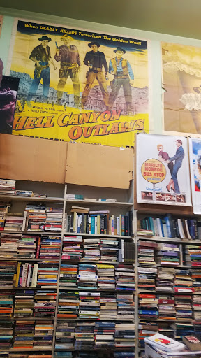 Magazine Store «Book Castle-Movie World», reviews and photos, 212 N San Fernando Blvd, Burbank, CA 91502, USA