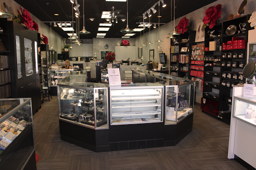 Coin Dealer «Kentuckiana Coin and Jewelry», reviews and photos, 1305 Veterans Pkwy Suite 600, Clarksville, IN 47129, USA