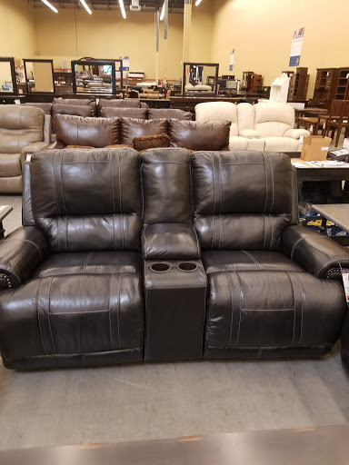 Furniture Store «Ashley Furniture HomeStore», reviews and photos, 14810 North Freeway #100, Houston, TX 77090, USA