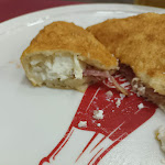 Photo n°2 de l'avis de JEAN.U fait le 17/08/2022 à 11:14 sur le  Pizzeria Miracoli F.lli Esposito à Naples