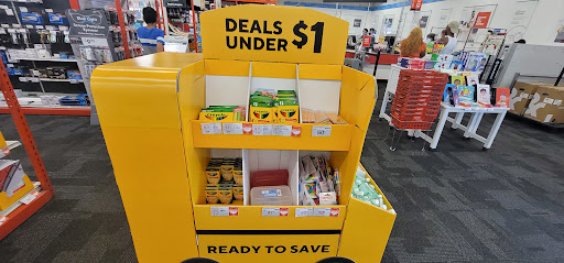 Office Supply Store «Staples», reviews and photos, 672 Queen St, Southington, CT 06489, USA