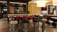 Atmosphère du Restauration rapide McDonald's à Villeneuve-d'Ascq - n°17