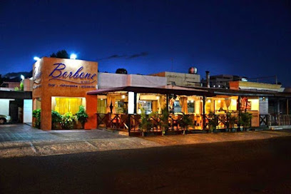 Restaurante Borbone de Napoli - C. Virgilio Díaz Ordoñez, Santo Domingo