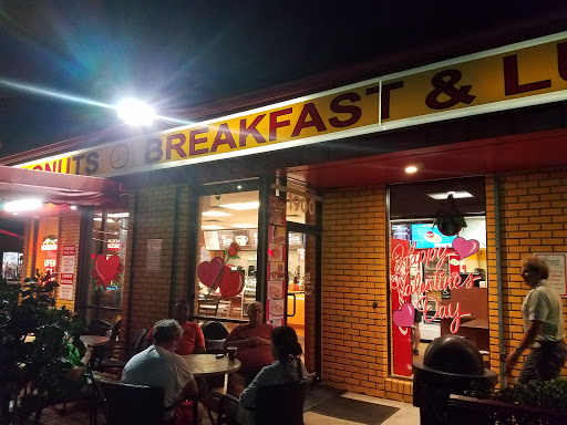 Donut Shop «Dandee Donut Factory», reviews and photos, 1900 E Atlantic Blvd, Pompano Beach, FL 33060, USA