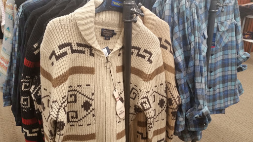 Shopping Mall «Centralia Outlets», reviews and photos, 1342 Lum Rd, Centralia, WA 98531, USA