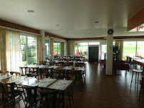 Atmosphère du Restaurant familial Le Delko à La Veuve - n°1