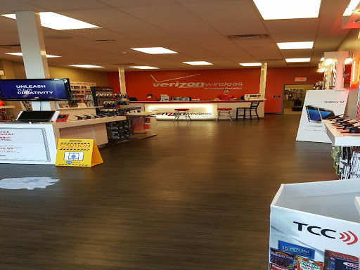 Cell Phone Store «Verizon Authorized Retailer, TCC», reviews and photos, 165 Levittown Pkwy a, Levittown, PA 19055, USA