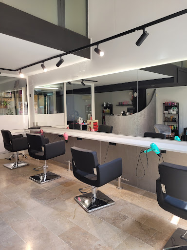 Perruqueria estètica styls en Figueres, Girona