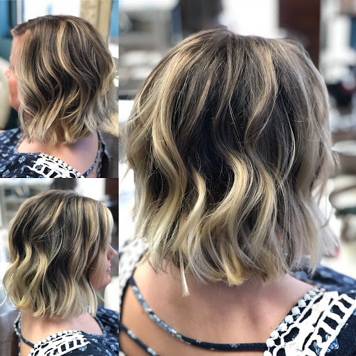 Hair Salon «Crave Salon», reviews and photos, 202 Blairs Ferry Rd NE, Cedar Rapids, IA 52402, USA