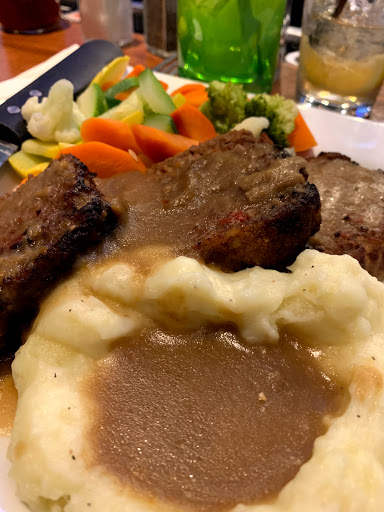 Bar & Grill «Boston Billiard Club & Casino», reviews and photos, 55 Northeastern Blvd, Nashua, NH 03062, USA