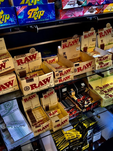 Tobacco Shop «Xpress Smoke Shop, Vape Shop, & Hookahs! FM 1960», reviews and photos, 9573 Farm to Market 1960 Rd W b, Houston, TX 77064, USA