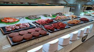 Photo n°81 de Royal Buffet Toulouse Route d'Espagne à Toulouse ()