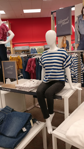 Department Store «Target», reviews and photos, 3255 Owen Rd, Fenton, MI 48430, USA