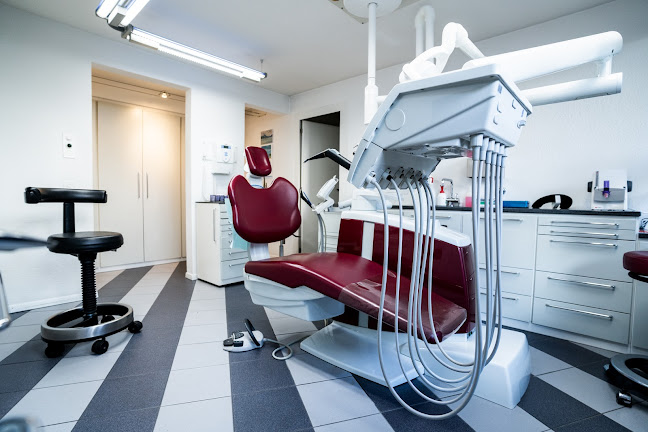 Rezensionen über Zahnarztpraxis Elfenau in Bern - Zahnarzt