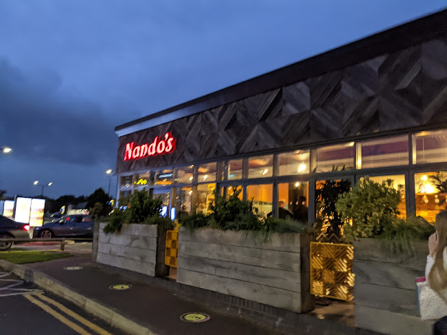 Comments and reviews of Nando's Manchester - Trafford Retail Park