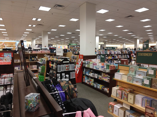 Barnes & Noble