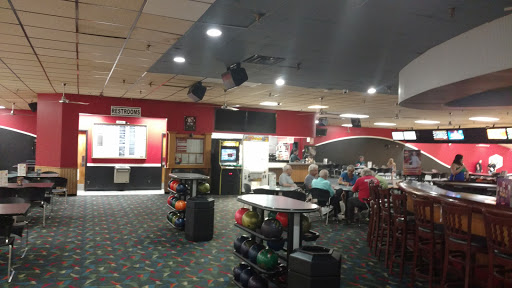 Bowling Alley «AMF Pin-O-Rama Lanes», reviews and photos, 1724 Genesee St, Utica, NY 13502, USA