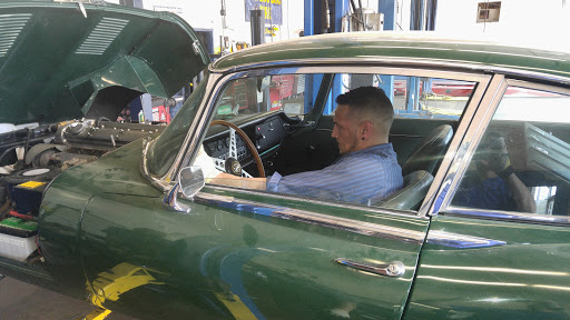 Tire Shop «NEW ENGLAND TIRE Car Care Centers - Northborough», reviews and photos, 367 W Main St, Northborough, MA 01532, USA