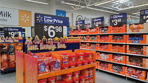 Discount Store «Walmart», reviews and photos, 510 Kitty Hawk Rd, Universal City, TX 78148, USA