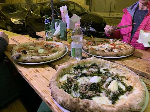 Pizzeria TITO in Pozzuoli, Città Metropolitana di Napoli