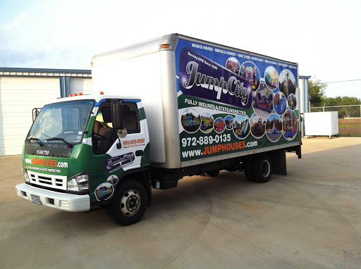 Sign Shop «Titan Wraps», reviews and photos, 826 Office Park Cir #104, Lewisville, TX 75057, USA