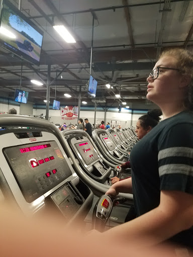Health Club «Crunch - Elk Grove», reviews and photos, 9661 E Stockton Blvd, Elk Grove, CA 95624, USA