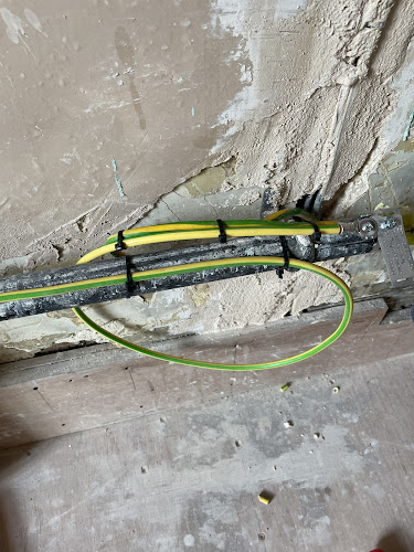 Comments and reviews of My Local Electrician