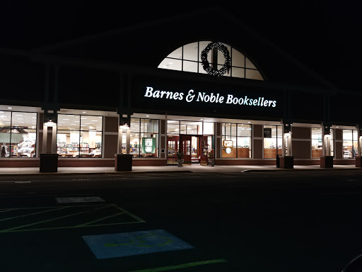 Book Store «Barnes & Noble», reviews and photos, 1076 Post Rd E, Westport, CT 06880, USA