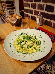 Photo n°57 de Le Coq Enchainé à La Rivière-Saint-Sauveur ()