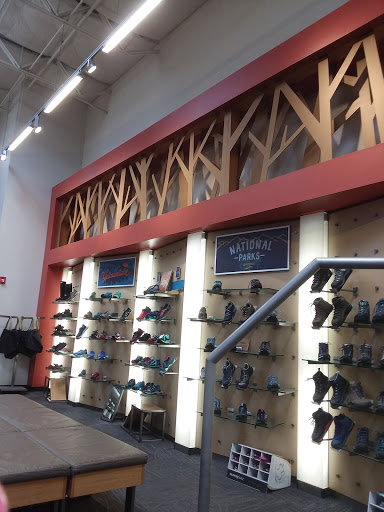Camping Store «REI», reviews and photos, 8490 Castleton Corner Dr, Indianapolis, IN 46250, USA
