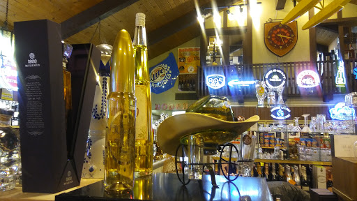 Liquor Store «La Bodega Wines & Spirit», reviews and photos, 3512 Central Ave, Riverside, CA 92506, USA