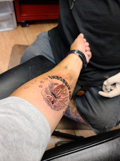 Tattoo Shop «Electric Rose Tattoo», reviews and photos, 55011 Mayflower Rd, South Bend, IN 46628, USA