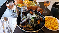 Moules-frites du Restaurant de fruits de mer La Moule Joyeuse à Fréjus - n°1