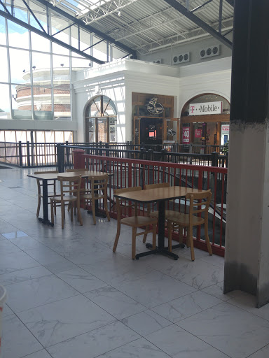 Shopping Mall «Easton Town Center», reviews and photos, 160 Easton Town Center, Columbus, OH 43219, USA