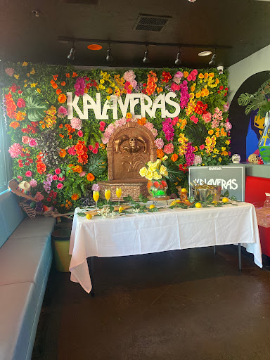 Kalaveras image