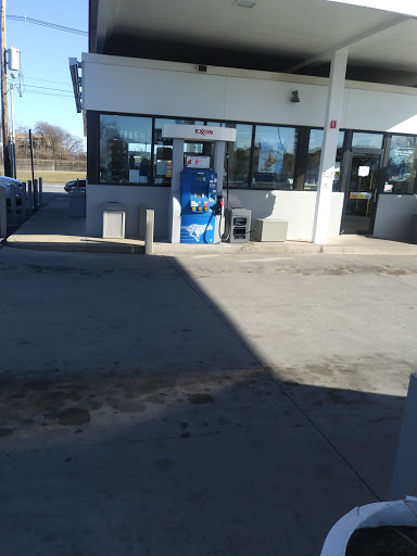 AC&T car wash in Hagerstown, Maryland