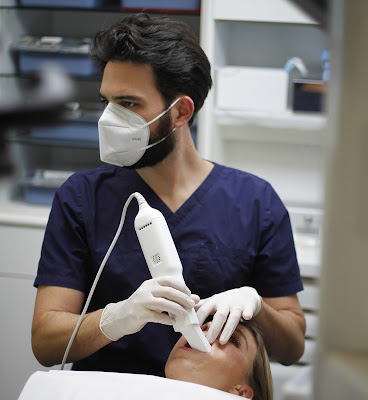 Docteur Bertrand BONIN : Esthétique du Sourire à Toulouse