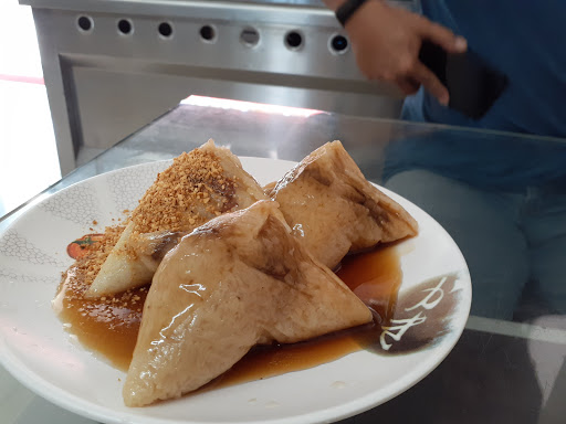 高雄市楠梓區美食 碗粿王 網友評價 菜單 推薦餐點 食記 外送優惠 飢餓黑熊app