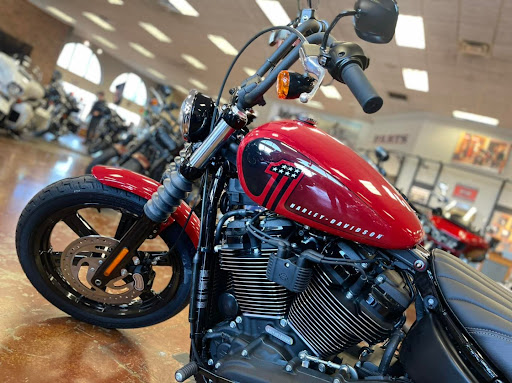 Motorcycle Dealer «Hideout Harley-Davidson», reviews and photos