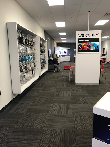 Cell Phone Store «Verizon Authorized Retailer, TCC», reviews and photos, 280 Dunns Mill Rd, Bordentown, NJ 08505, USA