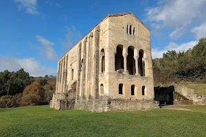 Iglesia de Santa María del Naranco image