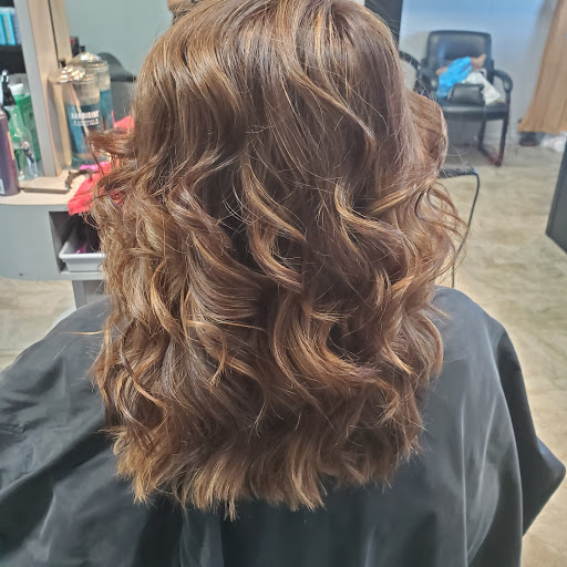 Beauty Salon «Hilites Hair Salon», reviews and photos, 11825 Scaggsville Rd, Fulton, MD 20759, USA