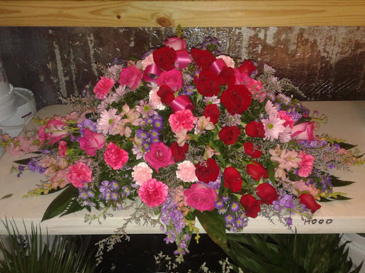 Florist «Magnolias Flowers Plus», reviews and photos, 315 Magnolia Ave, Auburndale, FL 33823, USA
