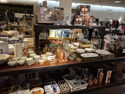 Department Store «Nordstrom», reviews and photos, 800 Spectrum Center Dr, Irvine, CA 92618, USA