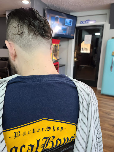 Barber Shop «Local Boys Barber Shop», reviews and photos, 1126 Edgewater St NW, Salem, OR 97304, USA