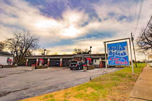 Splish Splash Car Wash* en St. Louis