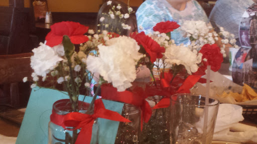 Mexican Restaurant «Los Cucos Mexican Restaurant», reviews and photos, 1310 E Common St, New Braunfels, TX 78130, USA