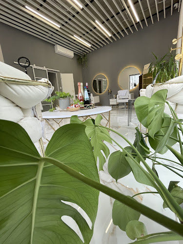 Opinii despre Gold Hair Joanna Walczak în Widzew - Salon fryzjerski