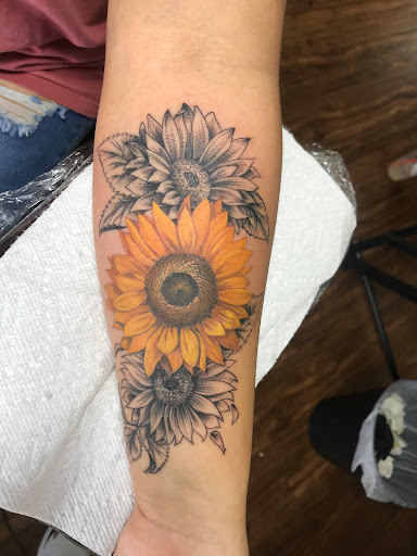 Explore sister and brother tattoo ideas, creative tattoo ideas in Katy, available at Family Tattoo Studio