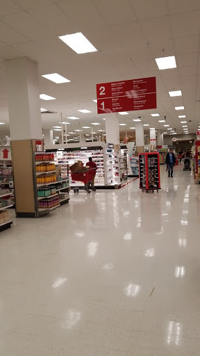 Department Store «Target», reviews and photos, 3100 14th St NW #201, Washington, DC 20010, USA